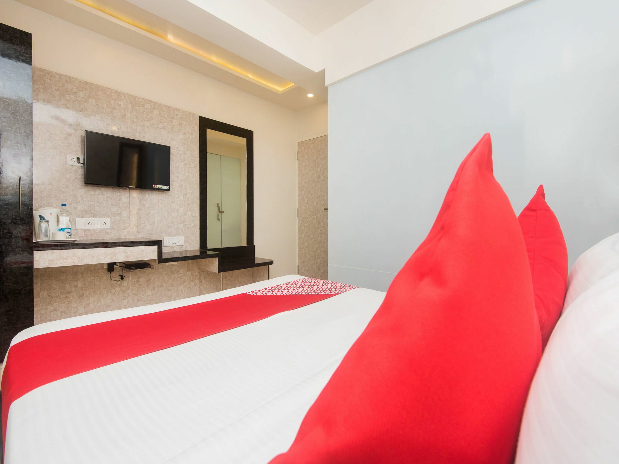 Fabexpress Veera Residency Hotel Bombay Eksteriør billede